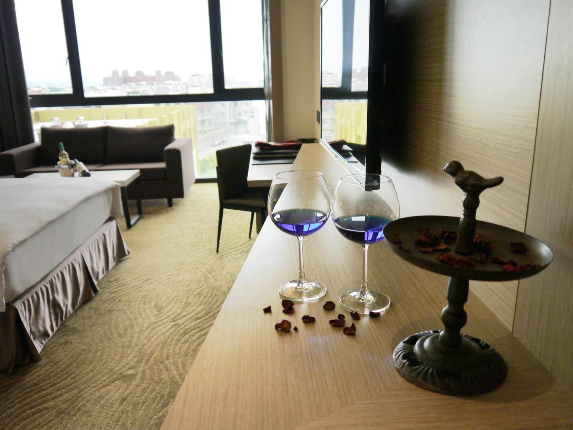 Look Royal Resort Chiayi Quarto foto A suite at the hotel
